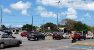 SHOW POLÍTICO: ¿HÉROE O VILLANO?